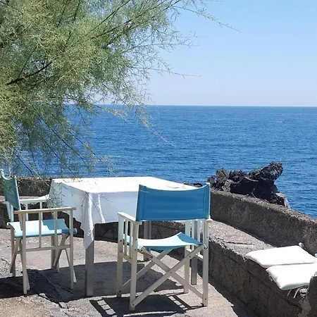Aci Brezza Di Mare * 阿奇雷亚莱