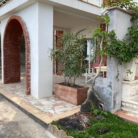 Casa de Férias Aci Brezza Di Mare *